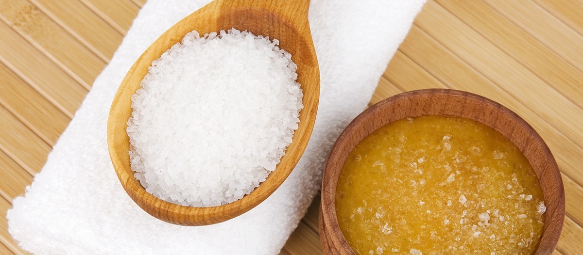  Using Honey For Acne Crtstal Waters Winter Haven FL